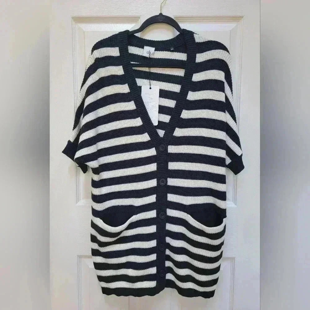 Cabi Women's Whistle Cardigan Button Down Black & White Size Small/Medium NWT